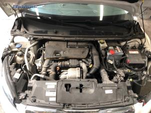 Używane Przepustnica Peugeot 308 SW (L4/L9/LC/LJ/LR) 1.6 BlueHDi 120 Cena € 25,00 Procedura marży oferowane przez Autobedrijf Brooks