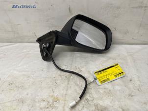 Używane Lusterko zewnetrzne prawe Toyota Auris (E15) 1.6 Dual VVT-i 16V Cena € 75,00 Procedura marży oferowane przez Autobedrijf Brooks