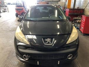 Begagnade Elektrisk bränslepump Peugeot 207/207+ (WA/WC/WM) 1.4 16V Pris € 15,00 Marginaltabell erbjuds av Autobedrijf Brooks