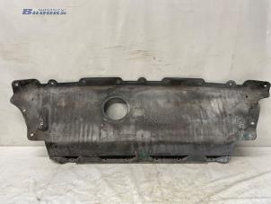 Begagnade Hasplåt Mercedes SLK (R170) 2.0 200 K 16V Pris € 75,00 Marginaltabell erbjuds av Autobedrijf Brooks