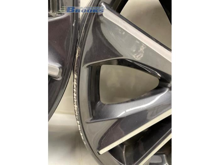 Zestaw obreczy sportowych z Mazda CX-3 (DJ/DK) 2.0 SkyActiv-G 120 2017