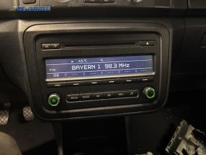 Używane Radio Skoda Fabia II Combi 1.2 TSI Cena € 50,00 Procedura marży oferowane przez Autobedrijf Brooks