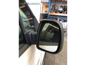Używane Lusterko zewnetrzne prawe Citroen Berlingo 1.6 BlueHDI 100 Cena € 35,00 Procedura marży oferowane przez Autobedrijf Brooks
