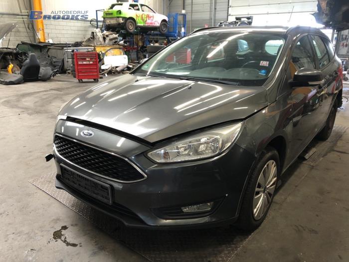 Ruitmechaniek 4Deurs rechts-voor van een Ford Focus 3 Wagon 1.0 Ti-VCT EcoBoost 12V 125 2015