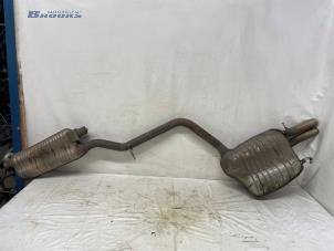 Begagnade Ljuddämpare, mitten + bak Mercedes C Estate (S204) 1.6 C-180K 16V BlueEfficiency Pris € 302,50 Inklusive moms erbjuds av Autobedrijf Brooks