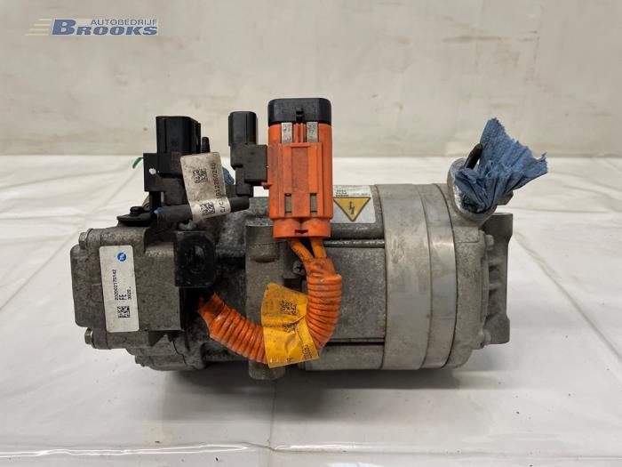 Luftkonditioneringspump från en Hyundai Nexo I FCEV FWD 2021