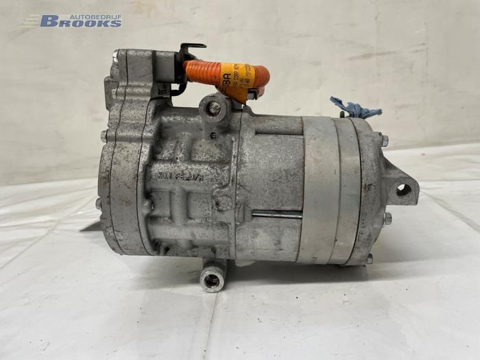 Luftkonditioneringspump från en Hyundai Nexo I FCEV FWD 2021