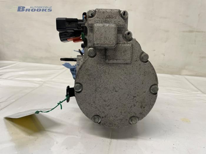 Luftkonditioneringspump från en Hyundai Nexo I FCEV FWD 2021