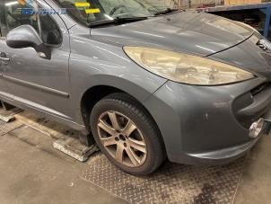Gebruikte Scherm rechts-voor Peugeot 207/207+ (WA/WC/WM) 1.4 16V VTi Prijs € 45,00 Margeregeling aangeboden door Autobedrijf Brooks