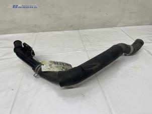 Gebruikte Radiateurslang Hyundai Nexo I FCEV FWD Prijs € 40,00 Margeregeling aangeboden door Autobedrijf Brooks