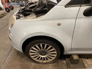 Begagnade Framskärm, vänster Fiat 500 (312) 1.4 16V Pris € 60,00 Marginaltabell erbjuds av Autobedrijf Brooks