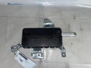 Begagnade Dörrairbag, 4-dörrars, höger fram Mercedes C (W203) 2.2 C-200 CDI 16V Pris € 25,00 Marginaltabell erbjuds av Autobedrijf Brooks