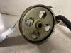 Servostyrningspump från en Peugeot 306 (7A/C/S) 1.6i XR,XT,ST 1999