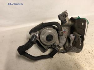 Gebruikte Opvoerpomp Mitsubishi Pajero Hardtop (V6/7) 3.2 DI-D 16V Autom. Prijs € 50,00 Margeregeling aangeboden door Autobedrijf Brooks