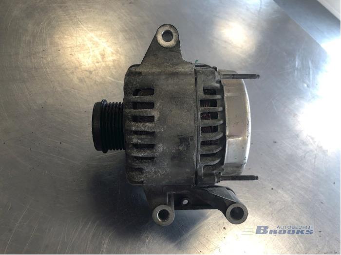 Dynamo från en Ford Mondeo III 2.2 TDCi 16V 2005