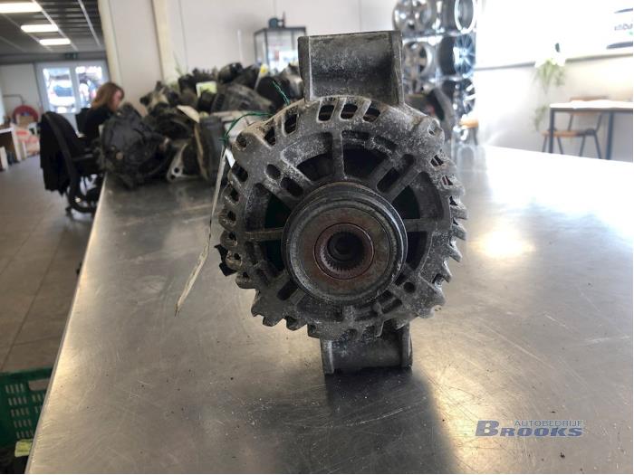 Dynamo från en Ford Mondeo III 2.2 TDCi 16V 2005