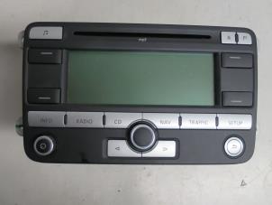 Begagnade Navigeringssystem Volkswagen Touran (1T1/T2) 1.4 16V TSI 140 Pris € 130,00 Marginaltabell erbjuds av Autobedrijf Brooks