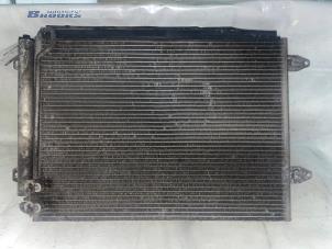 Begagnade AC-radiator Volkswagen Passat (3C2) 2.0 TDI 16V 140 Pris € 40,00 Marginaltabell erbjuds av Autobedrijf Brooks