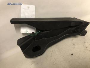 Begagnade Gaspedalsensor Skoda Yeti (5LAC) 2.0 TDI 16V Pris € 35,00 Marginaltabell erbjuds av Autobedrijf Brooks