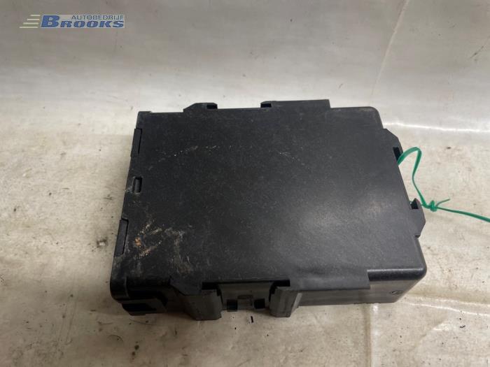 Dator, automatisk växellåda från en Toyota Auris (E15) 1.8 16V HSD Full Hybrid 2012