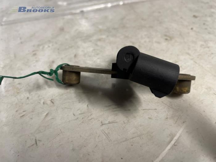 TDC-sensor från en Renault Kangoo Express (FC) 1.6 16V 2005