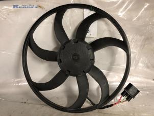 Begagnade Fläktmotor Volkswagen Golf VI Variant (AJ5/1KA) 1.6 TDI 16V 105 Pris på förfrågan erbjuds av Autobedrijf Brooks