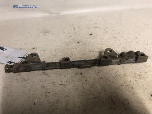 Begagnade Bränsleinsprutningsmunstycke Toyota Corolla (E11) 1.6 16V Pris € 10,00 Marginaltabell erbjuds av Autobedrijf Brooks