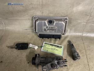 Używane Komputer sterowania silnika Seat Ibiza IV (6J5) 1.6 16V Cena € 120,00 Procedura marży oferowane przez Autobedrijf Brooks