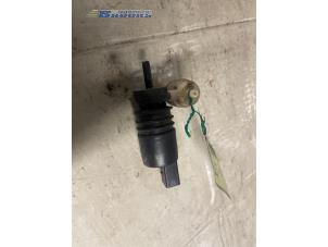 Begagnade Pump, vindrutespolare Seat Ibiza IV (6J5) 1.6 16V Pris € 5,00 Marginaltabell erbjuds av Autobedrijf Brooks