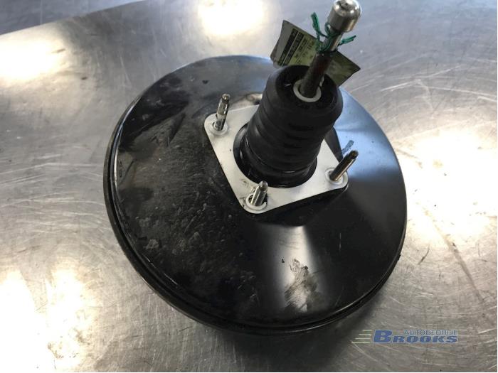 Bromsservo från en Citroën Nemo (AA) 1.4 HDi 70 2008