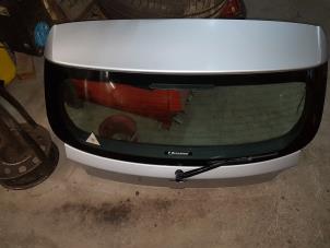 Gebruikte Achterklep BMW 1 serie (E81) 116i 1.6 16V Prijs € 105,00 Margeregeling aangeboden door van de Bunte Teuge B.V.