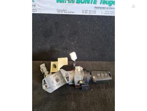 Gebruikte Kontaktslot + Sleutel Hyundai i30 Wagon (GDHF5) 1.4 CRDi Blue Drive 16V Prijs € 78,75 Margeregeling aangeboden door van de Bunte Teuge B.V.