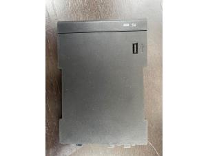 Gebruikte Oplaadpunt stekker aansluiting Volkswagen Golf VII (AUA) 1.6 TDI BlueMotion 16V Prijs € 15,75 Margeregeling aangeboden door van de Bunte Teuge B.V.