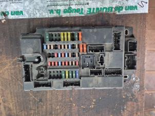 Używane Skrzynka bezpieczników Mini Mini (R56) 1.6 16V Cooper Cena € 105,00 Procedura marży oferowane przez van de Bunte Teuge B.V.