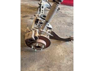 Begagnade Bakre drivaxel Hyundai i30 (GDHB5) 1.4 16V Pris € 210,00 Marginaltabell erbjuds av van de Bunte Teuge B.V.