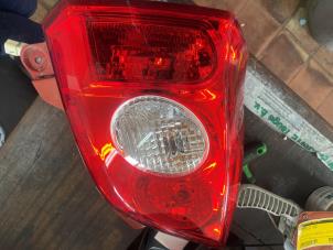 Gebruikte Achterlicht links Suzuki Alto 1.0 12V Prijs € 47,25 Margeregeling aangeboden door van de Bunte Teuge B.V.