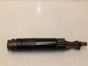 Begagnade Balansaxel Audi A4 (B8) 1.8 TFSI 16V Pris € 109,00 Marginaltabell erbjuds av Van Gils Automotive