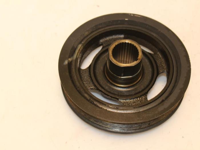 Remskiva, vevaxel från en Honda Civic (FA/FD) 1.8i VTEC 16V 2008