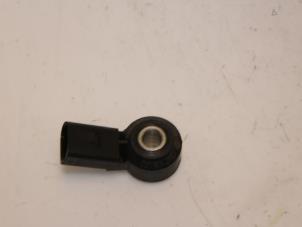 Begagnade Knackningssensor Volkswagen Touran (5T1) 1.4 TSI Pris € 36,30 Inklusive moms erbjuds av Van Gils Automotive