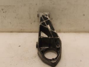 Gebruikte Steun (diversen) Opel Insignia Sports Tourer 1.4 Turbo 16V Ecotec Prijs € 30,00 Margeregeling aangeboden door Van Gils Automotive