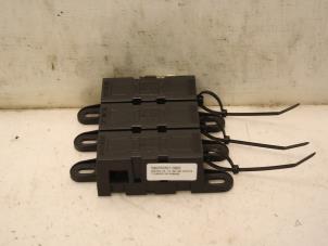 Gebruikte Stroomverdeler Jaguar XF (CC9) 4.2 V8 32V Prijs € 81,00 Margeregeling aangeboden door Van Gils Automotive