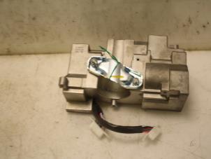 Gebruikte Slot Stuurhuis Mazda 2 (DJ/DL) 1.5 SkyActiv-G 90 Prijs € 124,00 Margeregeling aangeboden door Van Gils Automotive