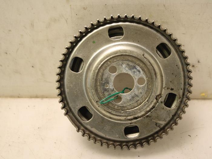 Remskiva, vevaxel från en Abarth 500C/595C/695C 1.4 T-Jet 16V 695,595 Competizione,Rivale 2017