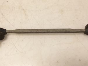 Gebruikte Stabilisatie Stang Geleider Seat Ibiza IV (6J5) 1.0 EcoTSI 12V Prijs € 30,00 Margeregeling aangeboden door Van Gils Automotive