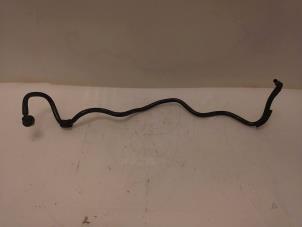 Gebruikte Remslang Mercedes C Estate (S205) C-450 AMG Sport 3.0 V6 24V Turbo 4-Matic Prijs € 36,30 Inclusief btw aangeboden door Van Gils Automotive