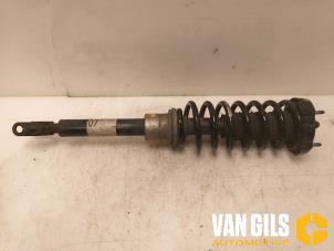 Begagnade Stötdämparstång, vänster fram Mercedes CLS (C219) 350 3.5 V6 18V Pris € 149,99 Marginaltabell erbjuds av Van Gils Automotive