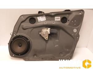 Gebruikte Raammechaniek 4Deurs rechts-voor Mercedes A (W169) Prijs € 30,00 Margeregeling aangeboden door Van Gils Automotive