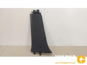 Begagnade Stripe, mitten vänster Volkswagen Sharan (7N) 2.0 TDI 16V 4Motion Pris € 36,30 Inklusive moms erbjuds av Van Gils Automotive