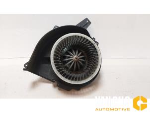 Begagnade Fläktmotor för uppvärmning och ventilation Volkswagen Fox (5Z) 1.2 Pris € 30,00 Marginaltabell erbjuds av Van Gils Automotive