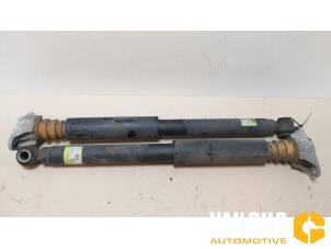 Gebruikte Schokdemper set Mazda CX-5 I (KE,GH) 2.0 SkyActiv-G 16V 4WD Prijs op aanvraag aangeboden door Van Gils Automotive